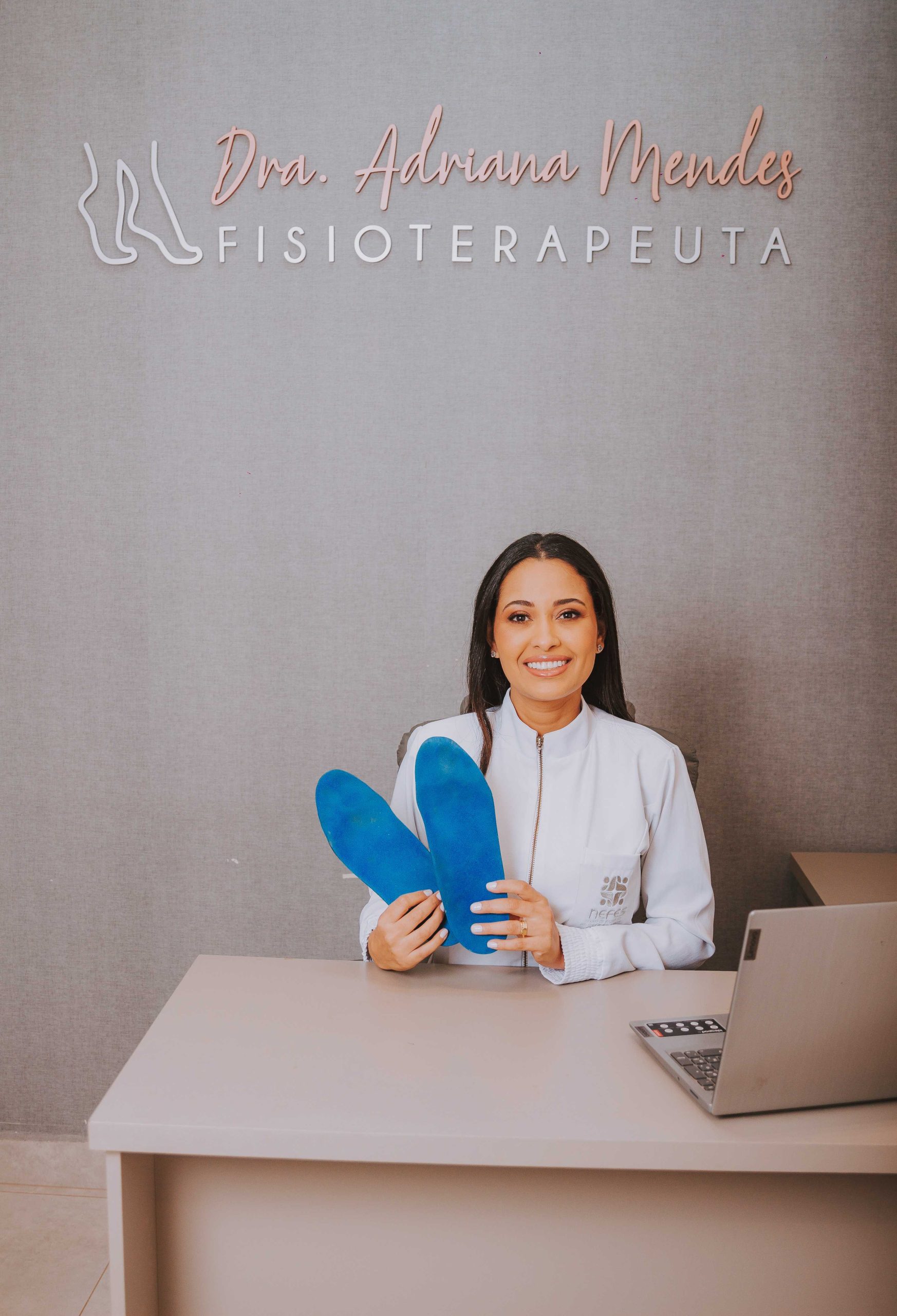 Adriana Mendes - Fisioterapeuta fundadora da Clínica NEFES em Santa Bárbara MG