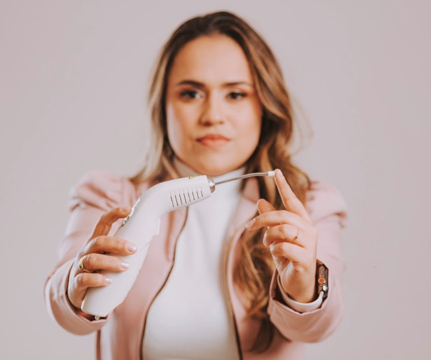 Aparelho de laserterapia — Clínica NEFES Santa Bárbara MG